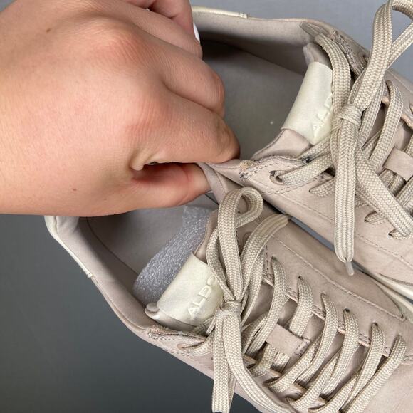 ALDO |‎ Cream Colored Nautral men’s Sneakers 9.5 - Picture 4 of 6